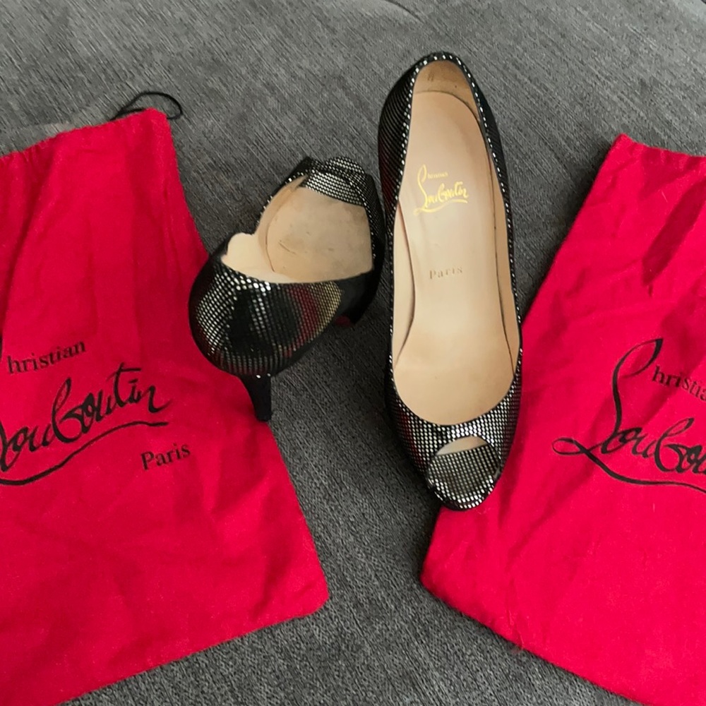 Christian Louboutin Banana Peep Toe Pump